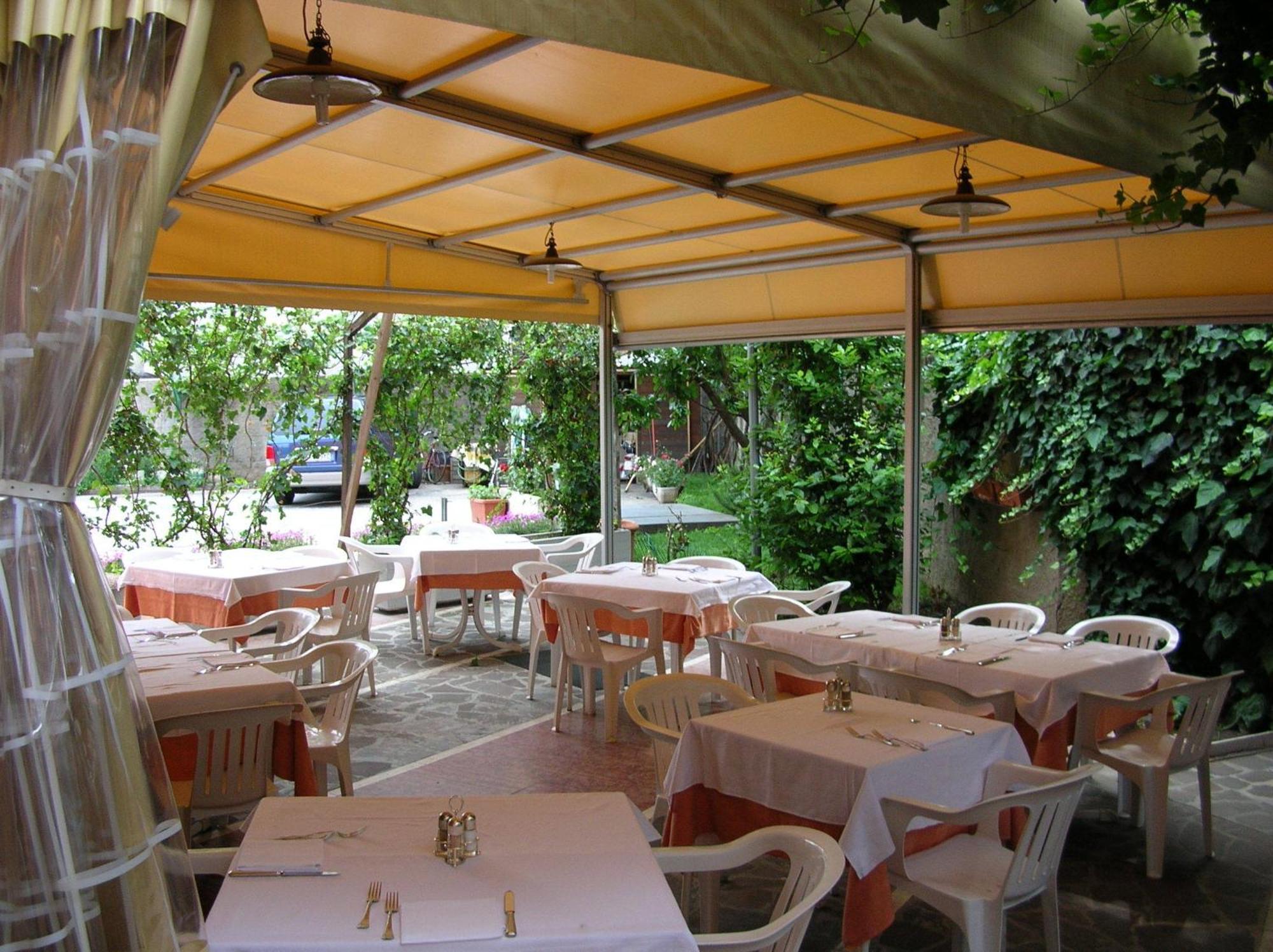 Hotel Drago Mezzocorona Εξωτερικό φωτογραφία