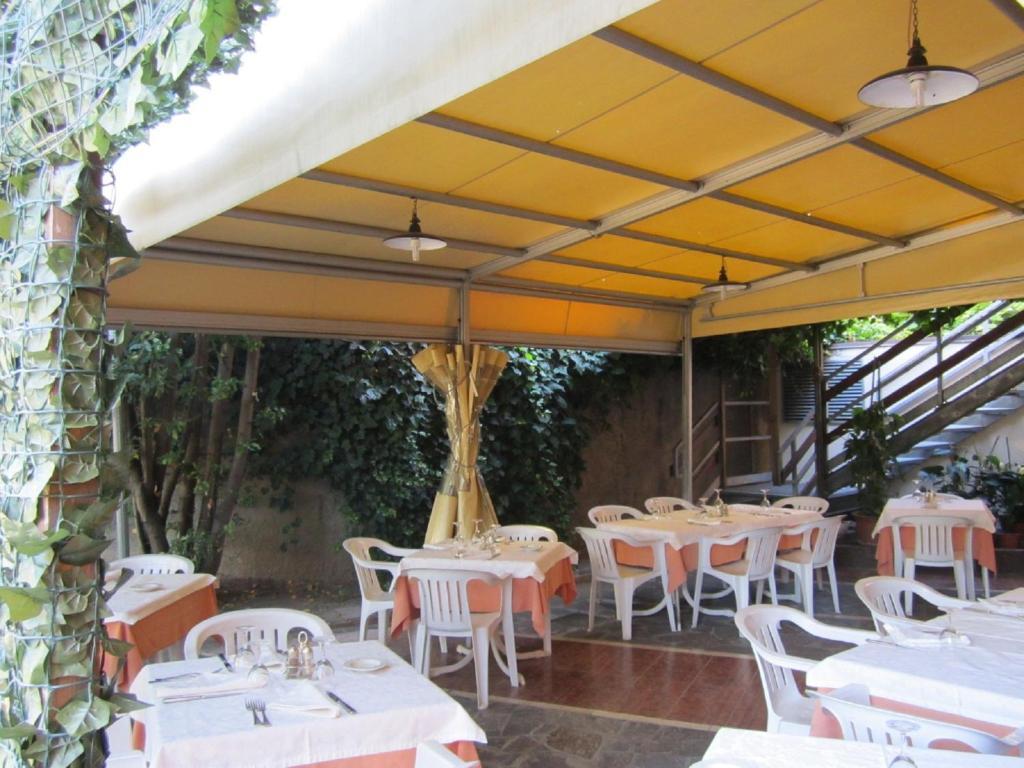 Hotel Drago Mezzocorona Εξωτερικό φωτογραφία